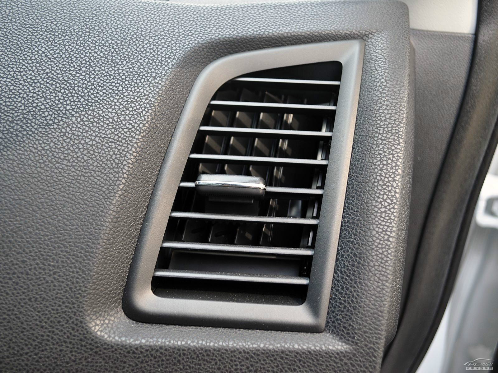 ASX勁炫(海外)內(nèi)飾高清大圖