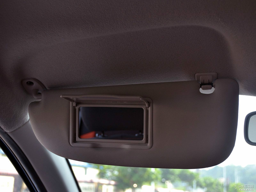 ٺ{ѩFC2܇(ni)DƬ