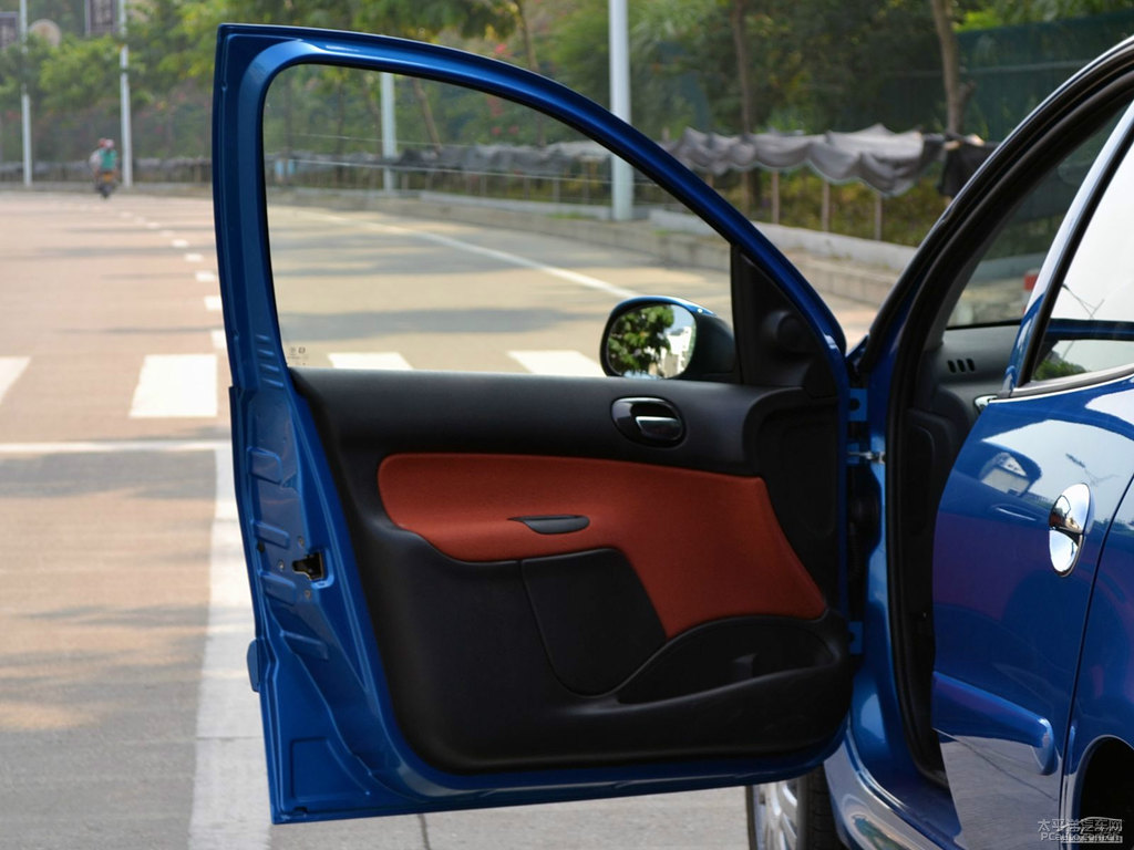 ٺ{ѩFC2܇(ni)DƬ