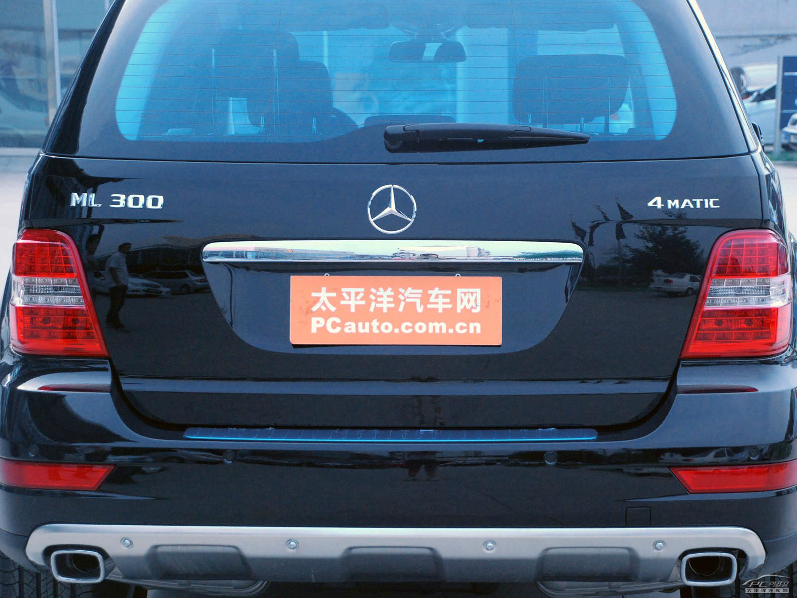 奔馳M級外觀高清大圖