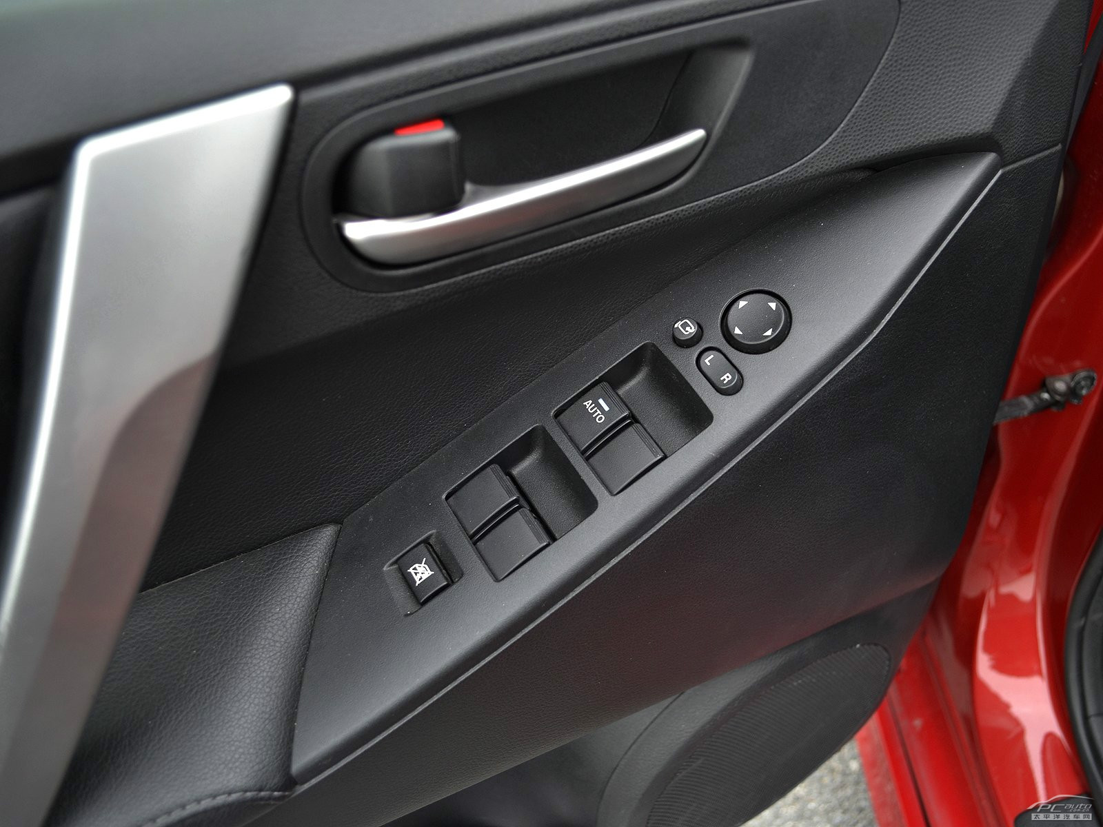 馬自達(dá)3(海外)內(nèi)飾高清大圖