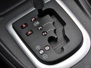 2012款 2.0L 自動風(fēng)尚型 2012款 2.0L 自動風(fēng)尚型