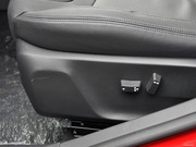 2012款 2.0L 自動風(fēng)尚型 2012款 2.0L 自動風(fēng)尚型