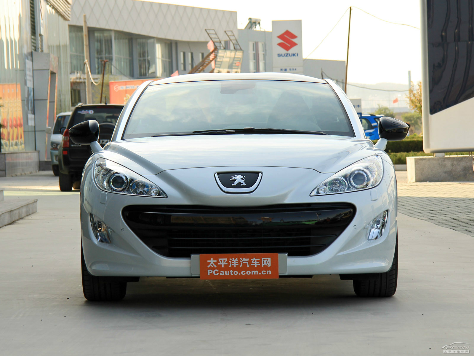 標(biāo)致RCZ外觀高清大圖
