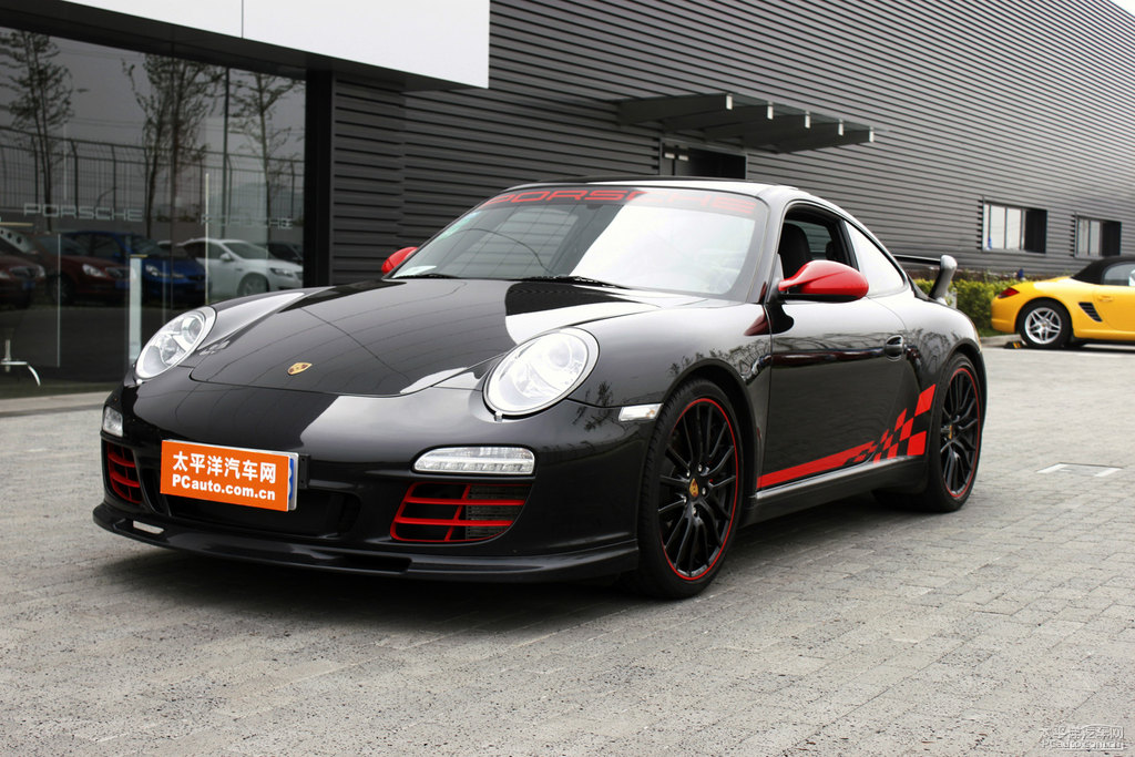玄武巖黑保時(shí)捷911整車(chē)外觀外觀圖片
