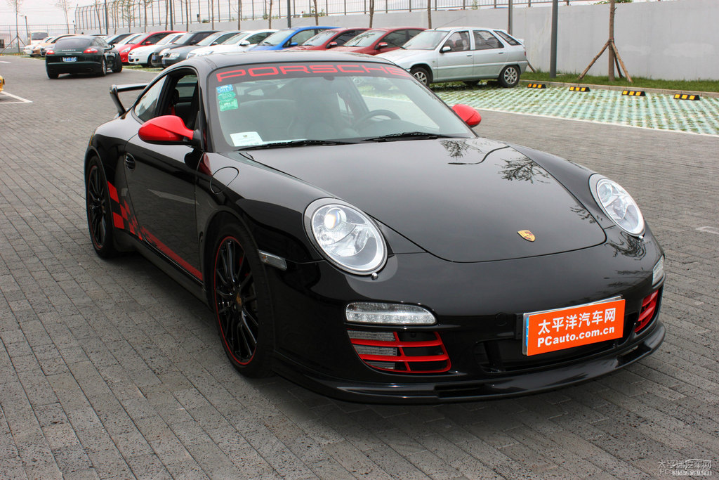 玄武巖黑保時捷911整車外觀外觀圖片
