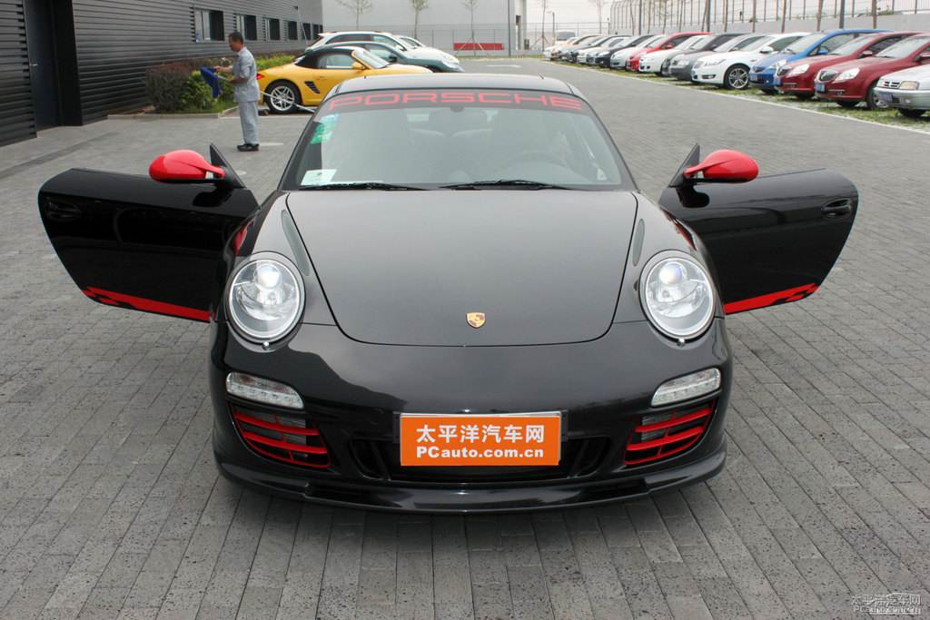 玄武巖黑保時捷911整車外觀外觀圖片