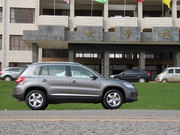 2010款 1.8TSI 自動(dòng)兩驅(qū)都會(huì)版 2010款 1.8TSI 自動(dòng)兩驅(qū)都會(huì)版