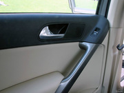 2010款 1.8TSI 自動兩驅(qū)都會版 2010款 1.8TSI 自動兩驅(qū)都會版