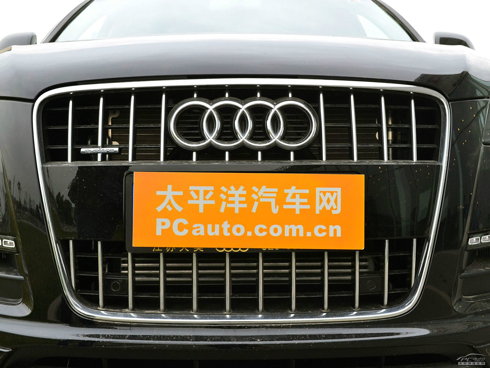 奧迪Q7外觀高清大圖