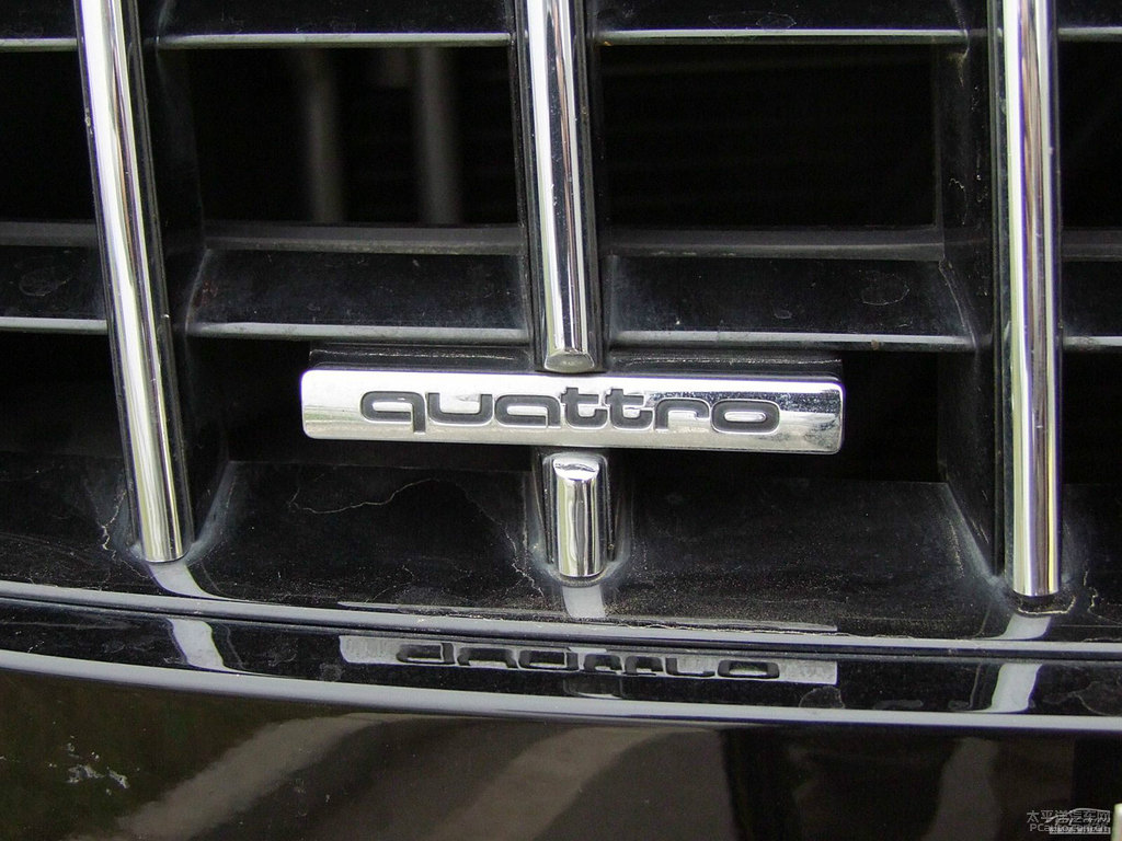 WQ7^DƬ