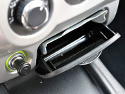 2011款 1.5L 精英都市版 5座 2011款 1.5L 精英都市版 5座