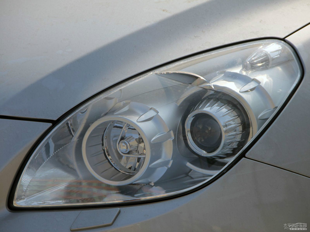 ɰy{ǽݴ7 SUV^DƬ