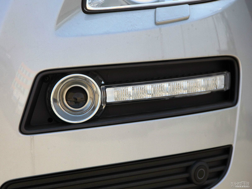 ɰy{ǽݴ7 SUV^DƬ