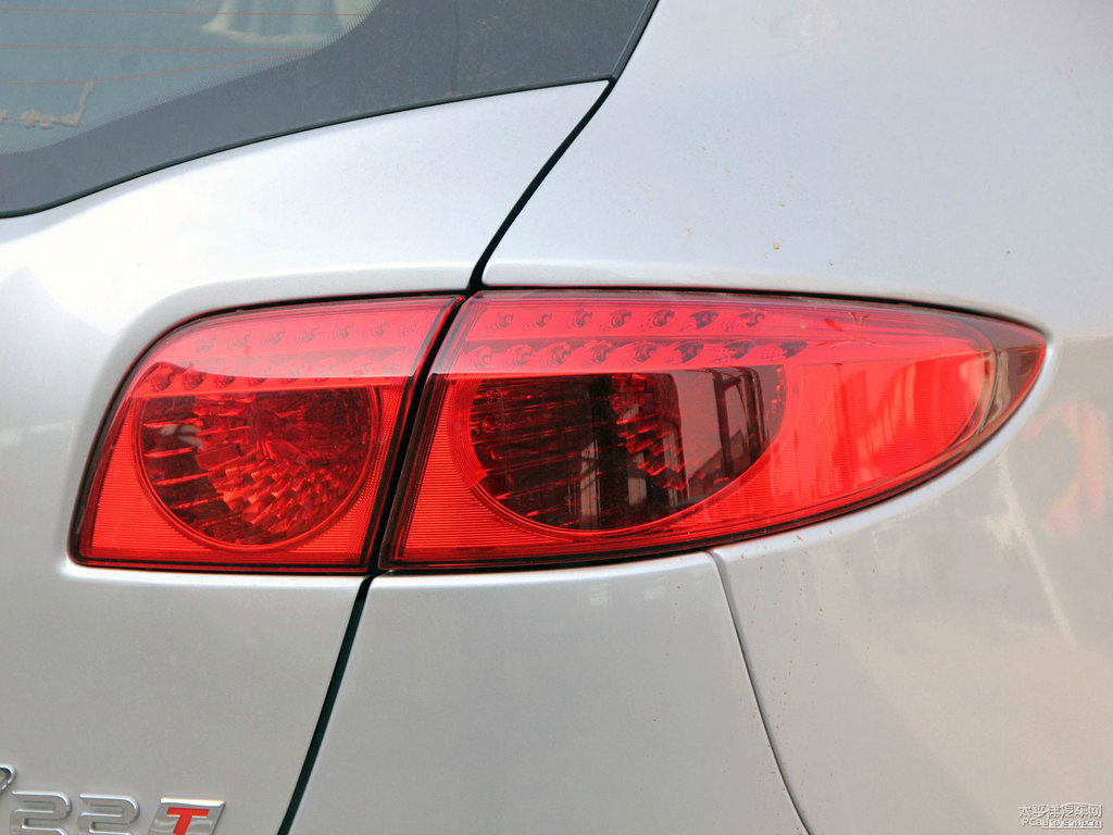 ɰy{ǽݴ7 SUV^DƬ