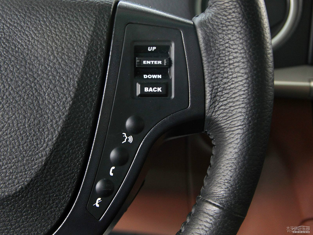 ɰy{ǽݴ7 SUV(ni)DƬ