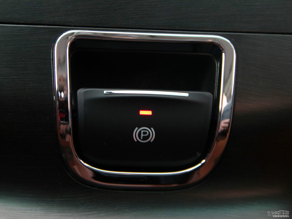 ɰy{ǽݴ7 SUV(ni)DƬ