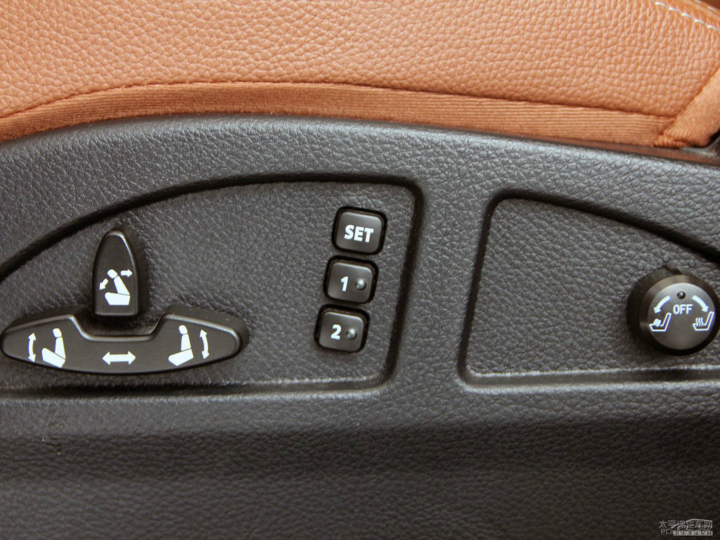 ɰy{ǽݴ7 SUV(ni)DƬ