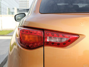 2010 FX35 (bio)(zhn)