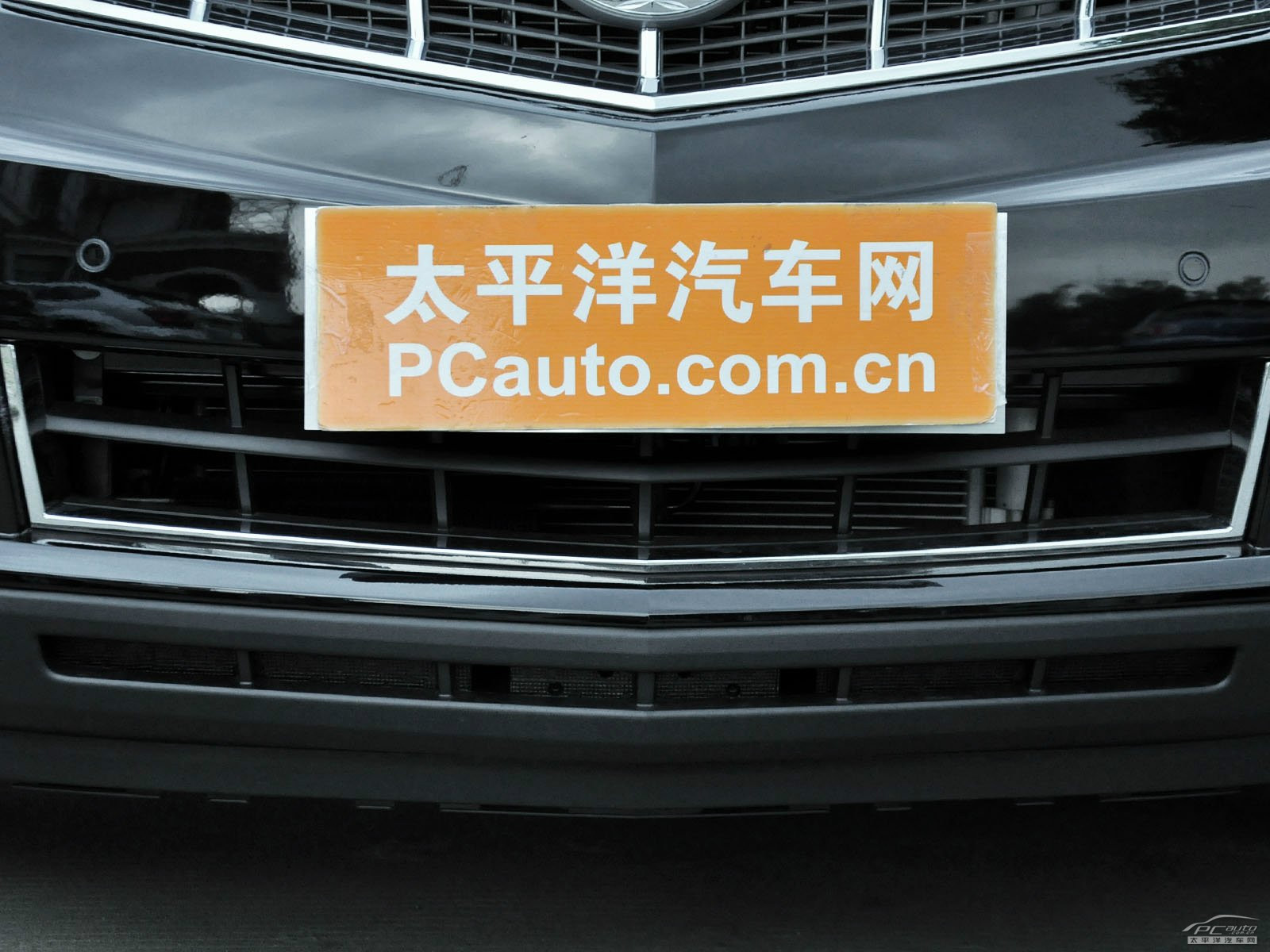 凱迪拉克SRX外觀高清大圖