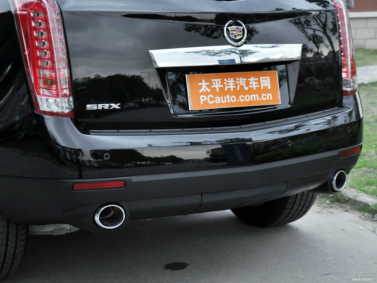 凱迪拉克SRX外觀高清大圖
