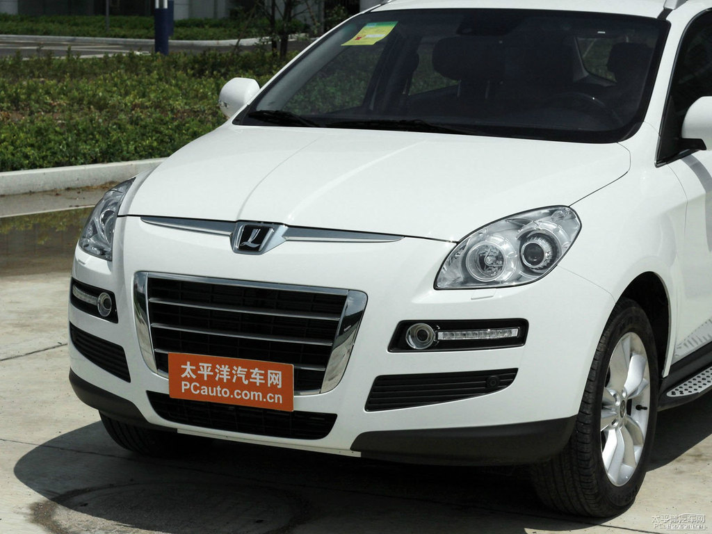 ɰ׼{ǽݴ7 SUV^DƬ