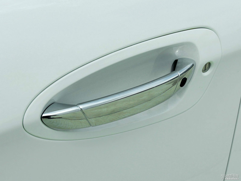 ɰ׼{ǽݴ7 SUV^DƬ