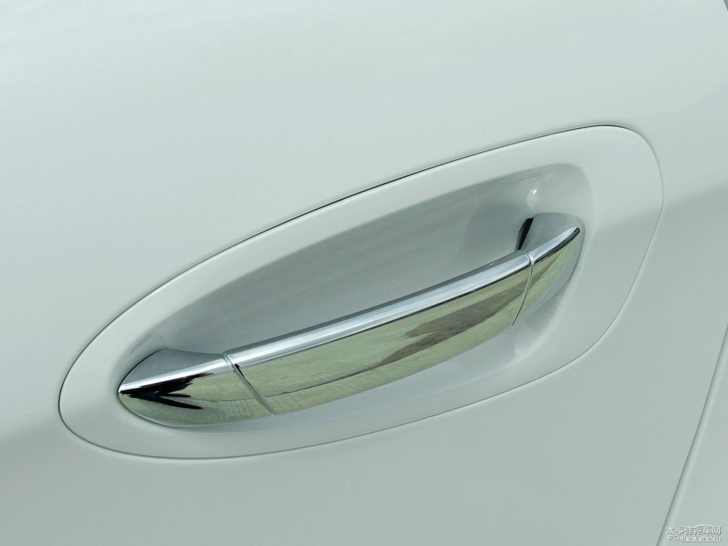 ɰ׼{ǽݴ7 SUV^DƬ