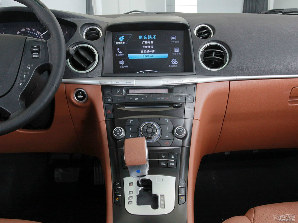ɰ׼{ǽݴ7 SUV(ni)DƬ