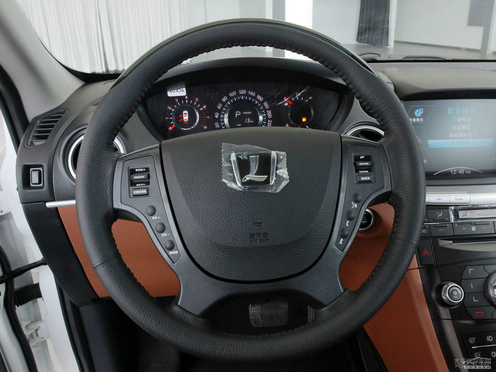 ɰ׼{ǽݴ7 SUV(ni)DƬ