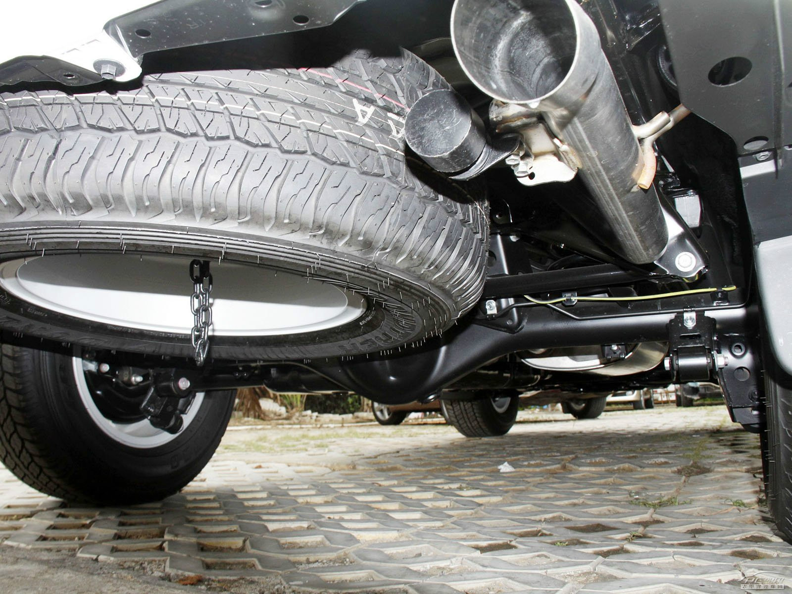 普拉多(進口)細節(jié)高清大圖