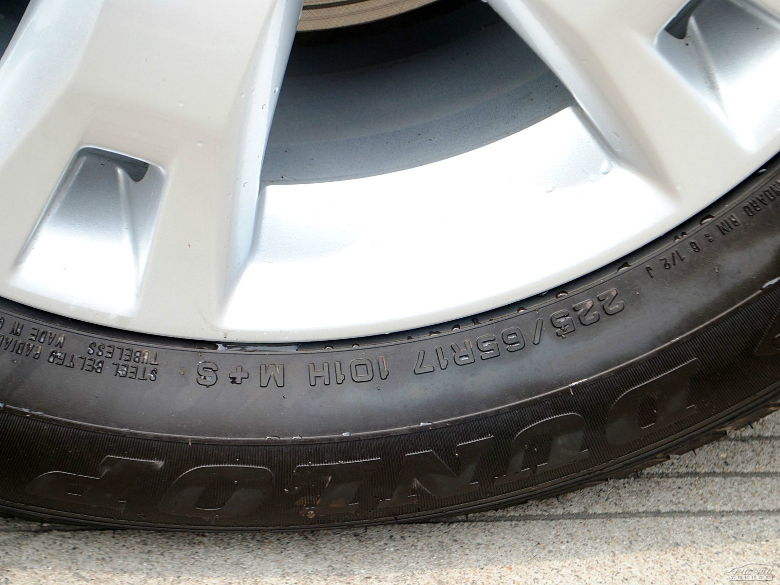 RAV4榮放細(xì)節(jié)高清大圖