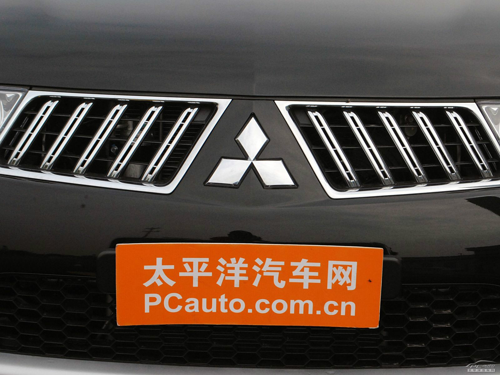 帕杰羅勁暢(進口)外觀高清大圖