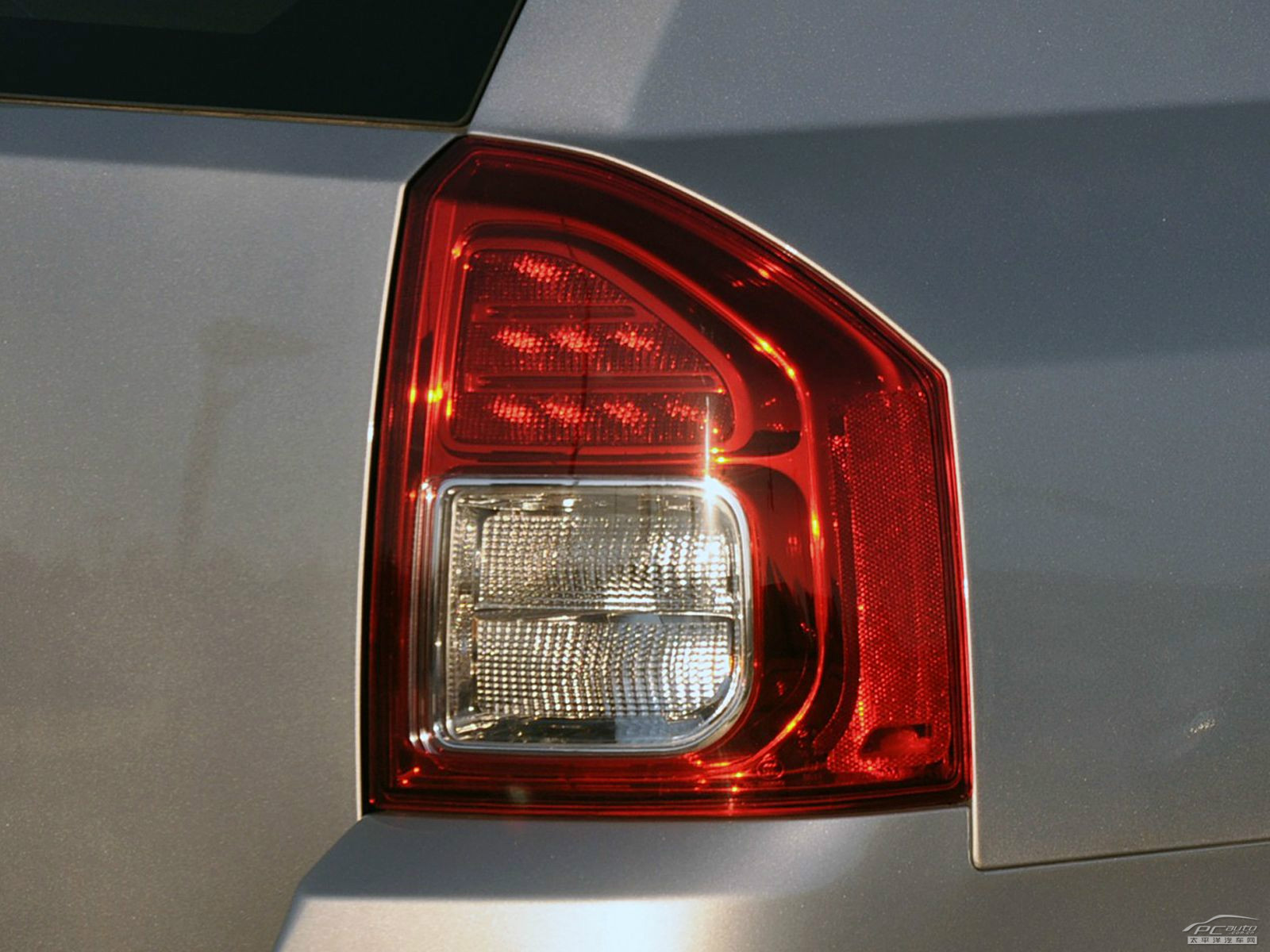 指南者(進口)外觀高清大圖