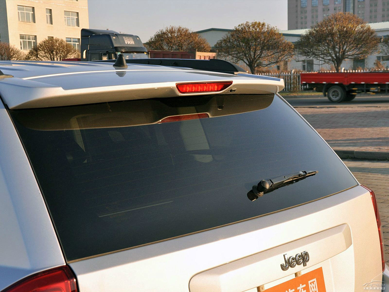 指南者(進口)外觀高清大圖