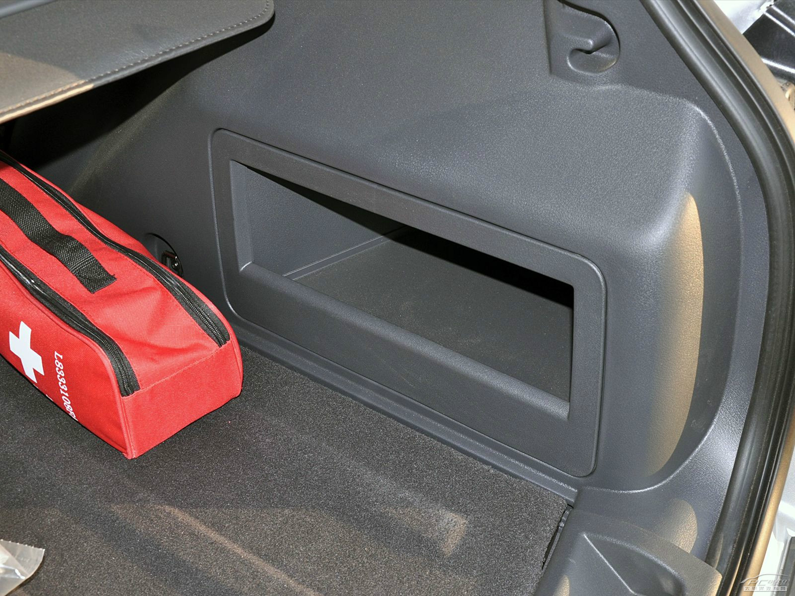 指南者(進口)空間高清大圖