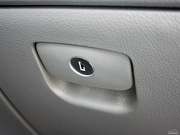 2011款 2.4L 兩驅至尊版 7座 2011款 2.4L 兩驅至尊版 7座