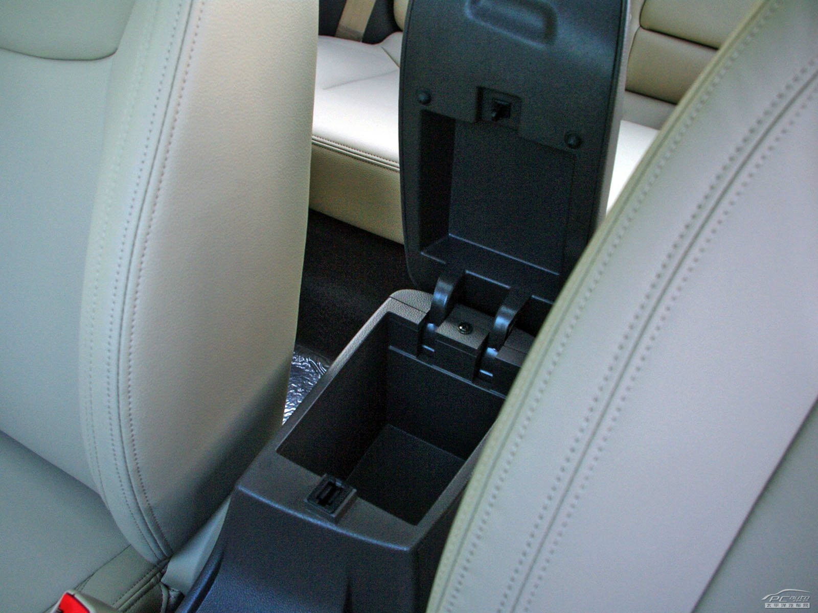 寶駿630空間高清大圖