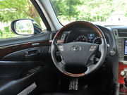 2010款 460L 豪華加長(zhǎng)版 2010款 460L 豪華加長(zhǎng)版