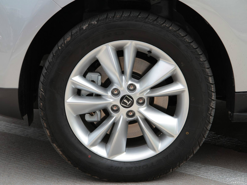 ɰy{ǽݴ7 SUV^DƬ