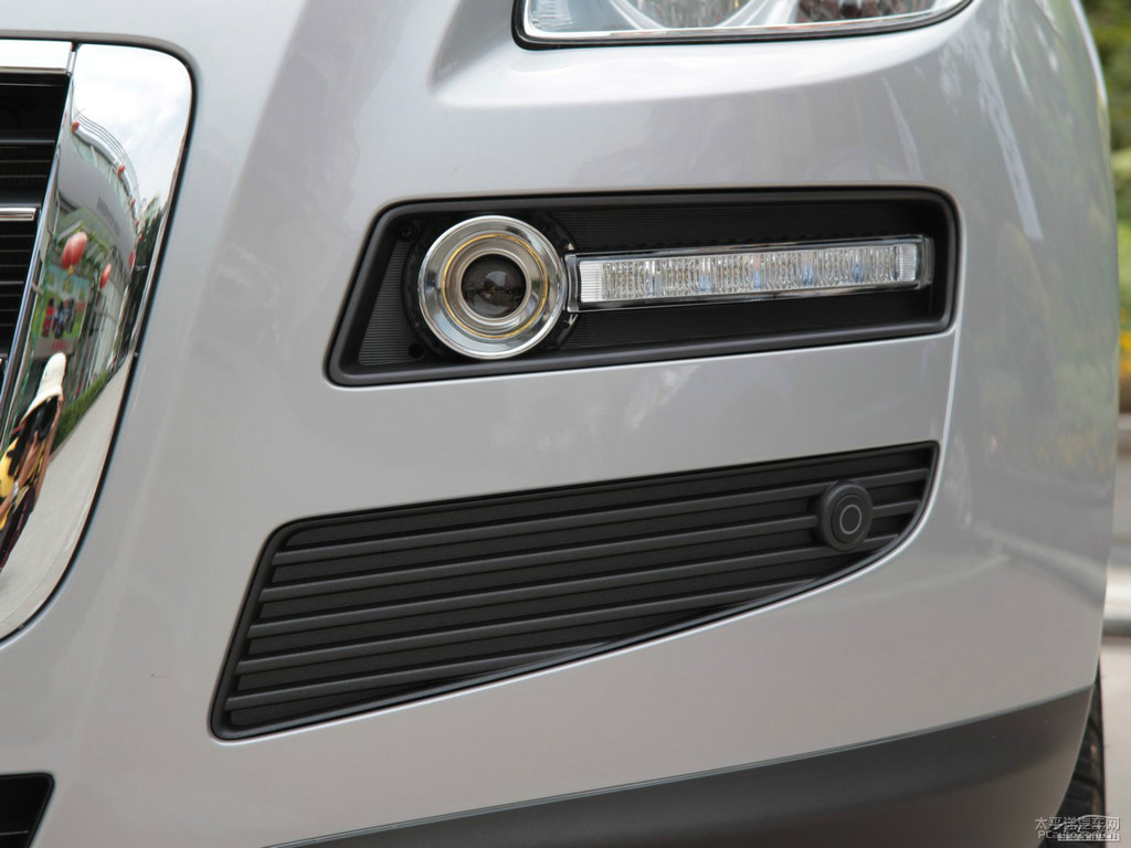 ɰy{ǽݴ7 SUV^DƬ