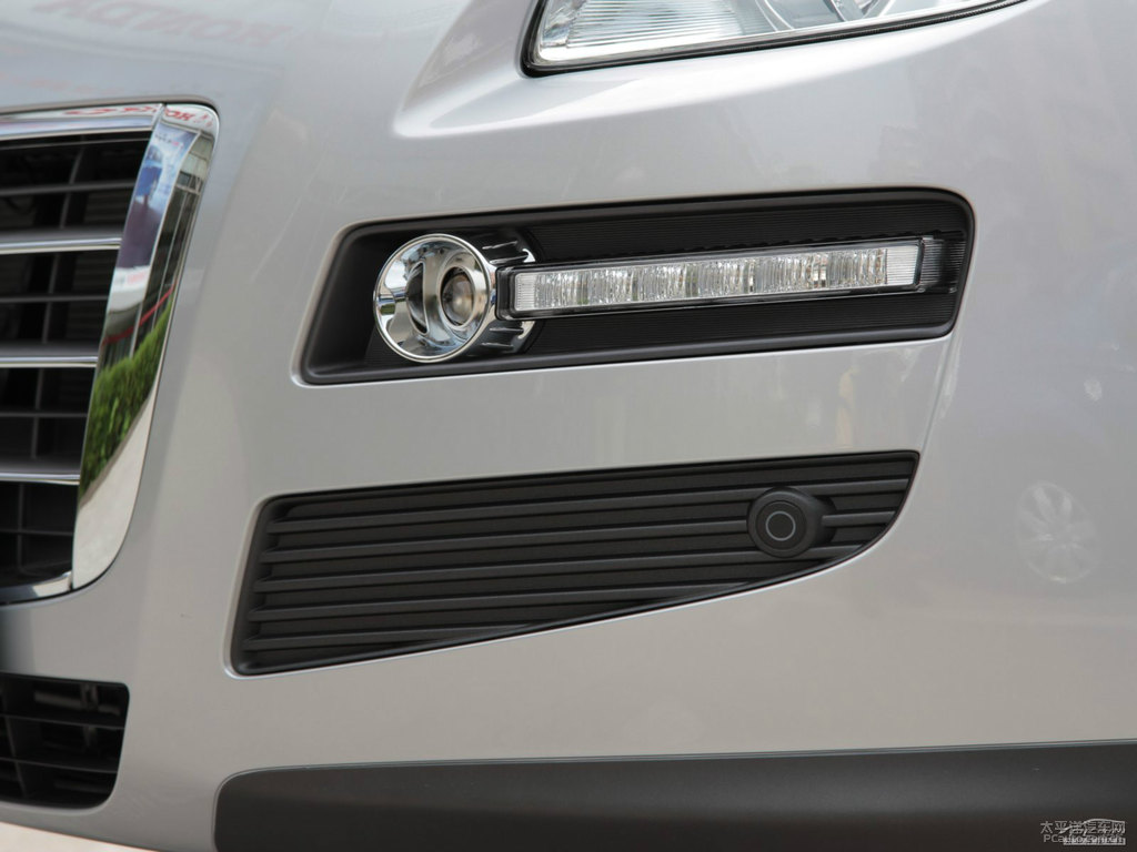 ɰy{ǽݴ7 SUV^DƬ