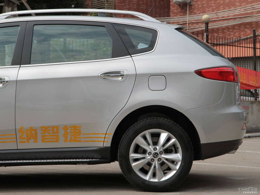 ɰy{ǽݴ7 SUV^DƬ