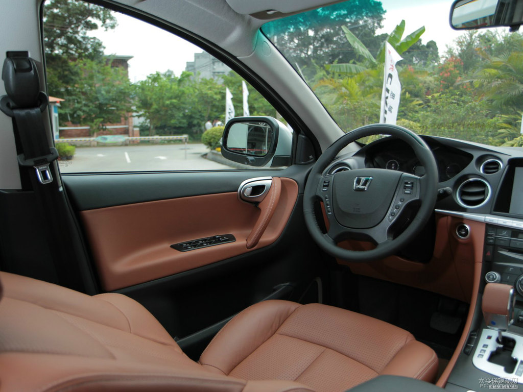 ɰy{ǽݴ7 SUV(ni)DƬ