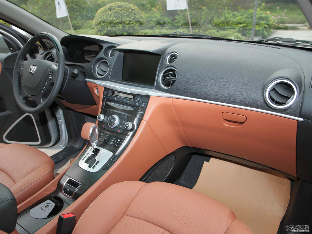 ɰy{ǽݴ7 SUV(ni)DƬ