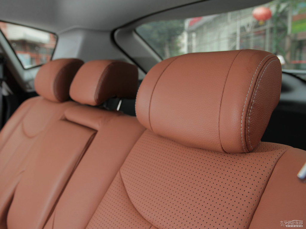 ɰy{ǽݴ7 SUV(ni)DƬ