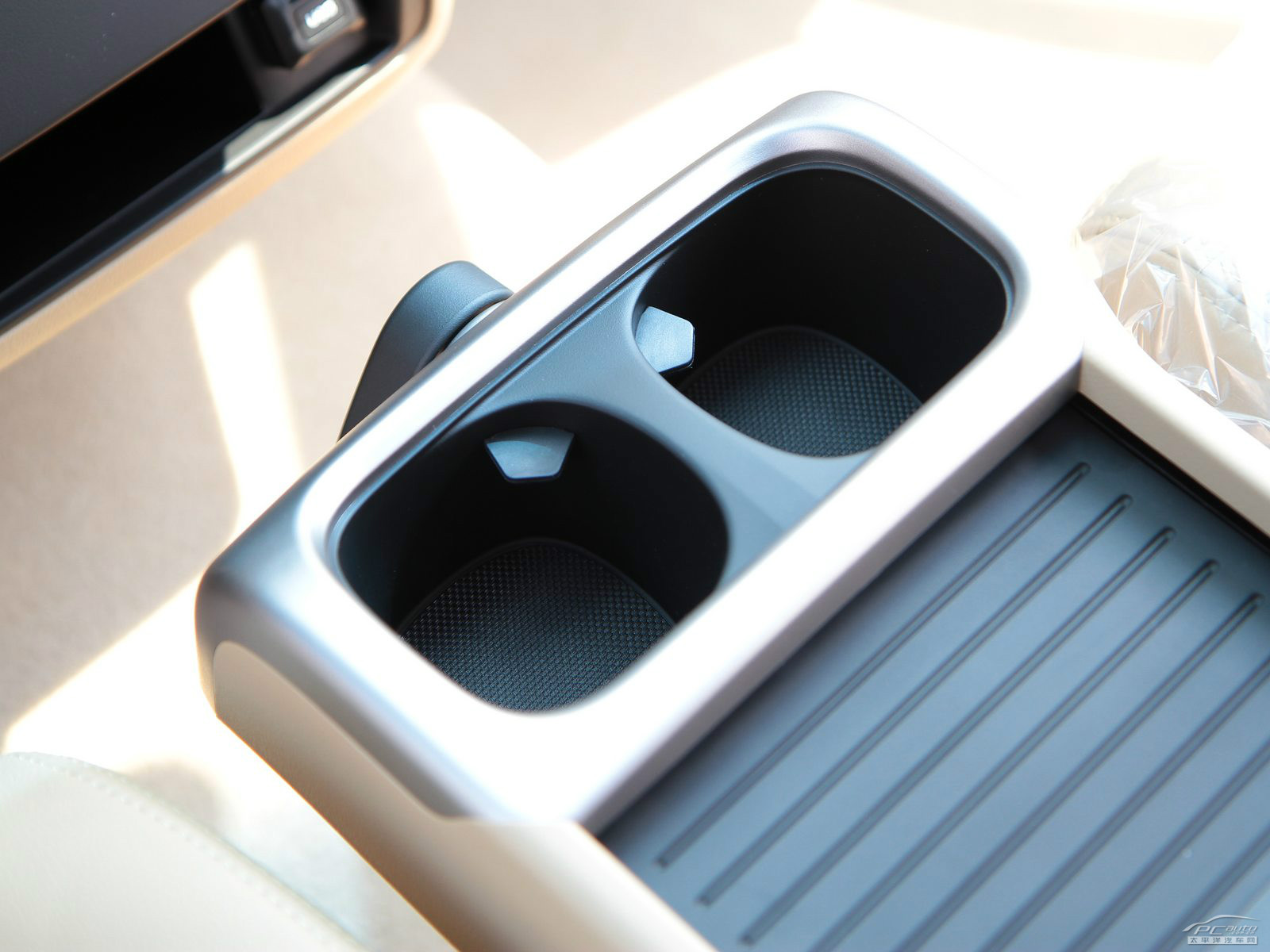 奧德賽空間高清大圖