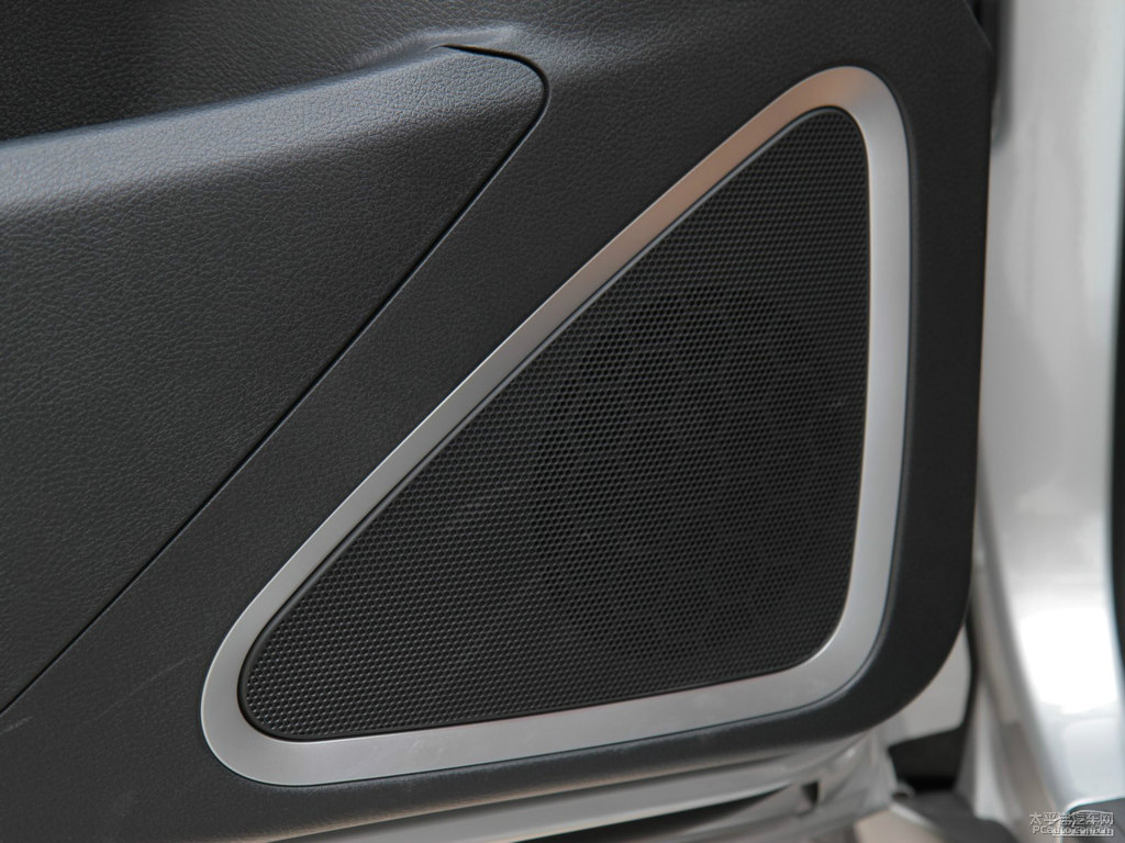 ɰy{ǽݴ7 SUV(ni)DƬ