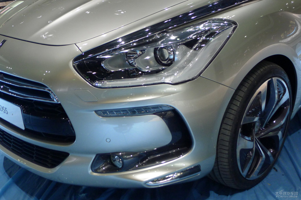 DS 5(M(jn))DƬ