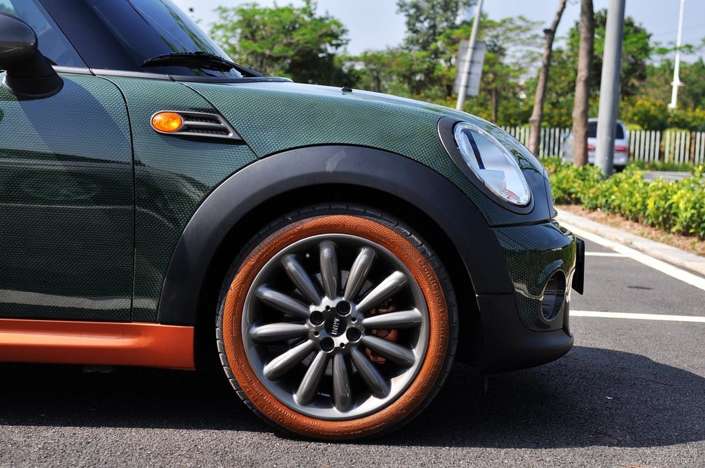 MINI CLUBMANDƬ